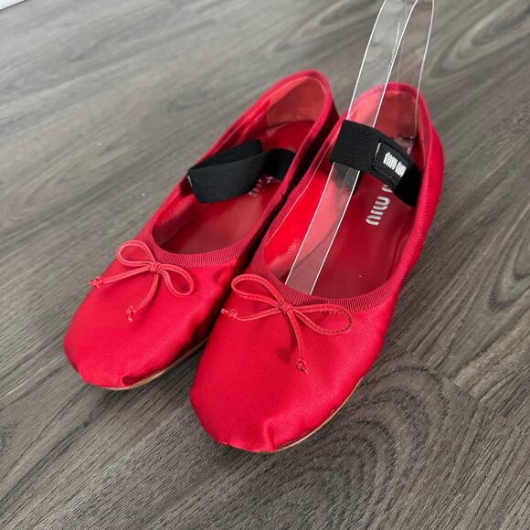 Miu Miu Red Satin Dainty Leather Bow Ballet Flats 36 Logo Strap Shoes Holiday - Picture 2 of 8